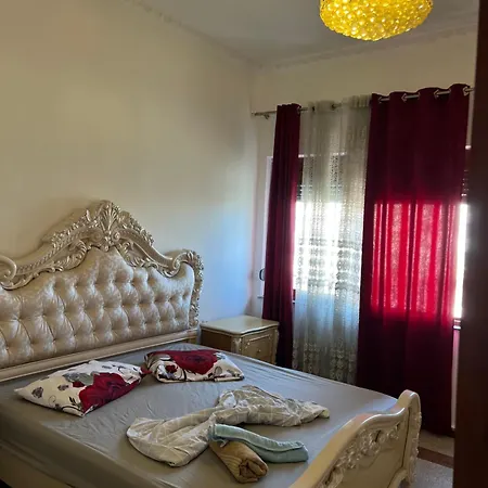 Sunny بيت ضيافة